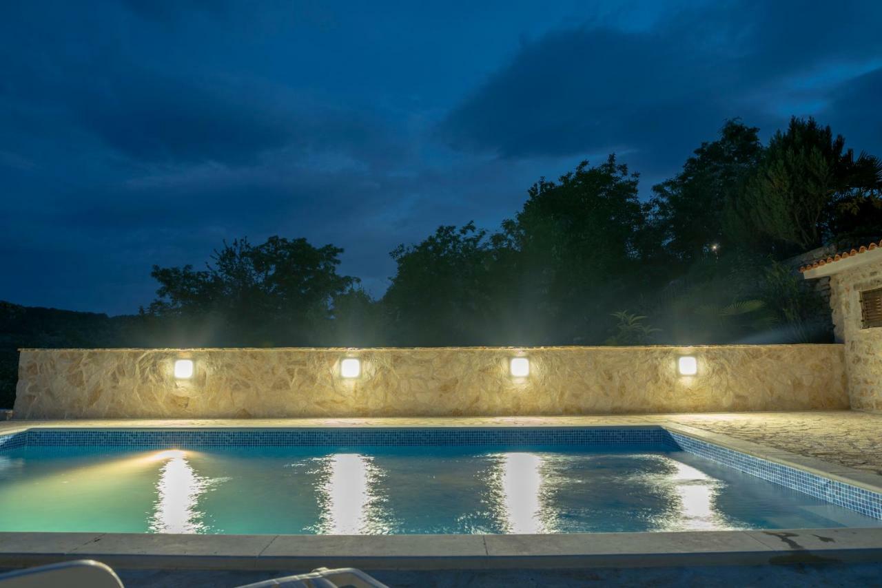 Holiday Home Vizinada ภายนอก รูปภาพ